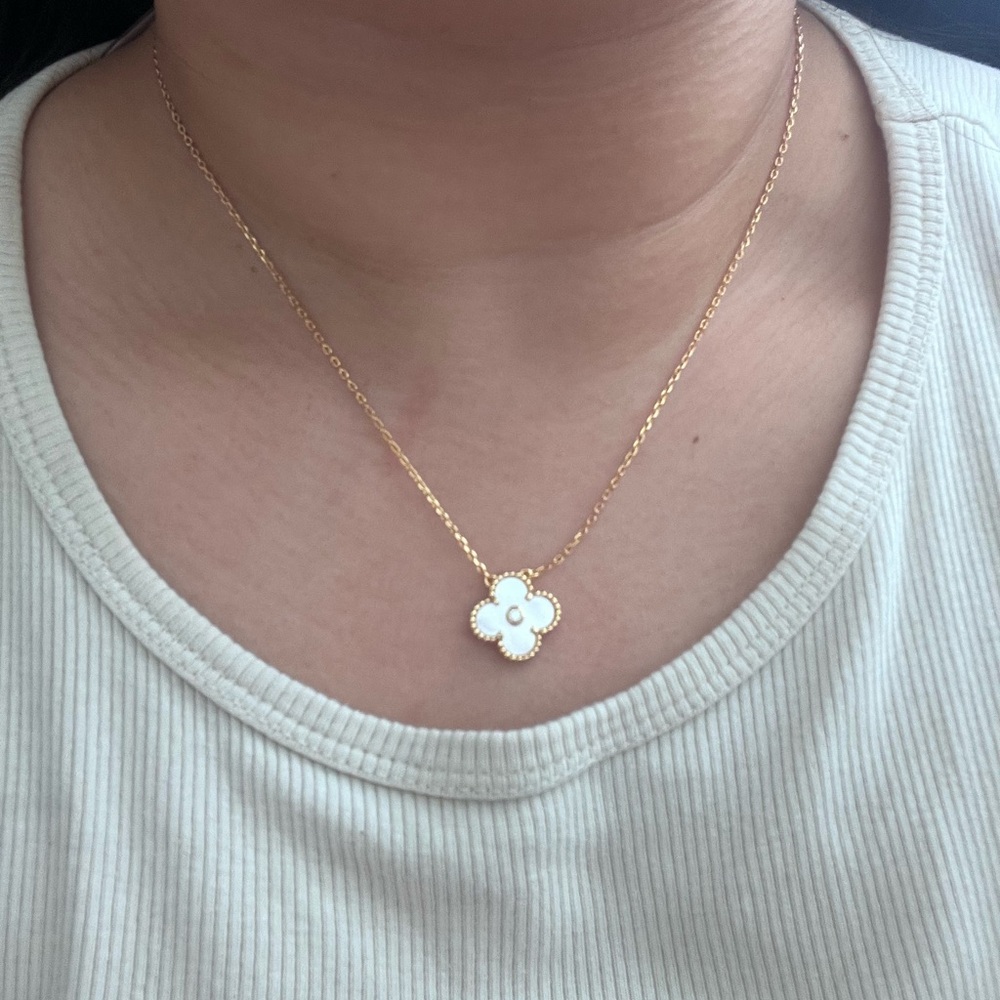 SET Clover 🍀 gold plating over sterling silver necklace and earrings set